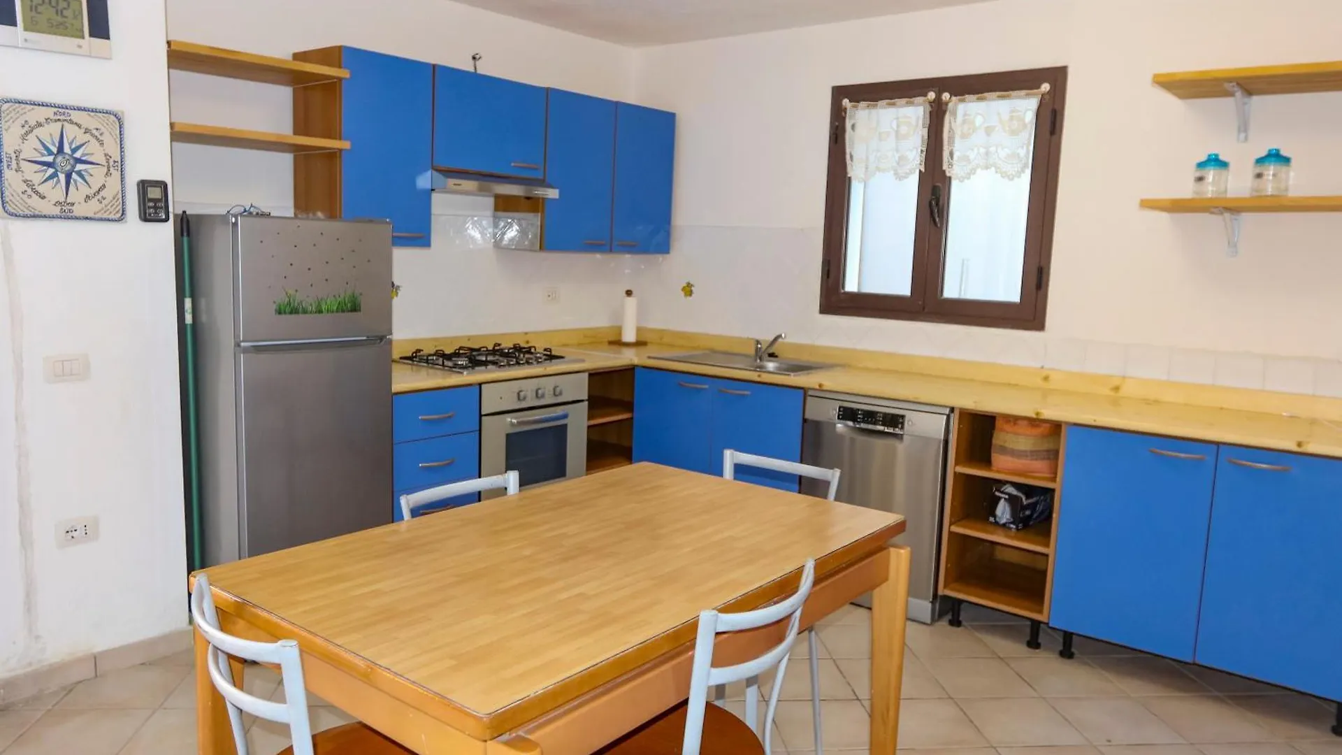 Portopollo Apartment بورتو بولو